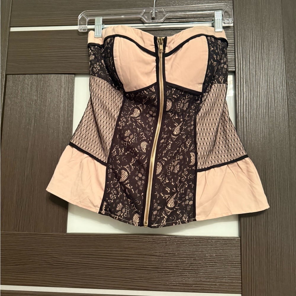 Elegant Lace Bustier Top
